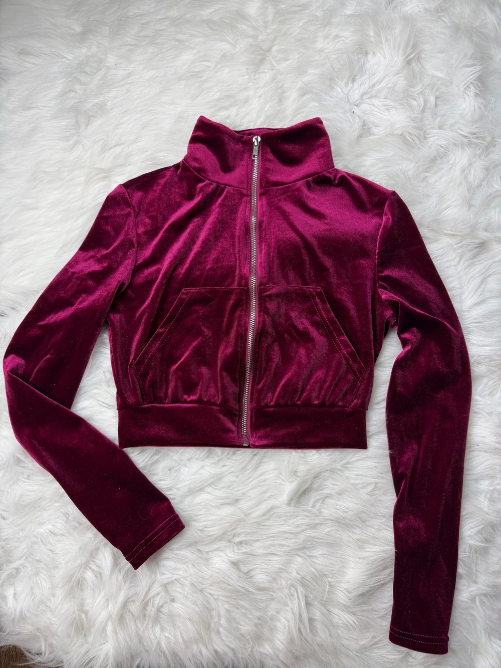 Women's Velvet Zip-Up Jacket in Burgundy